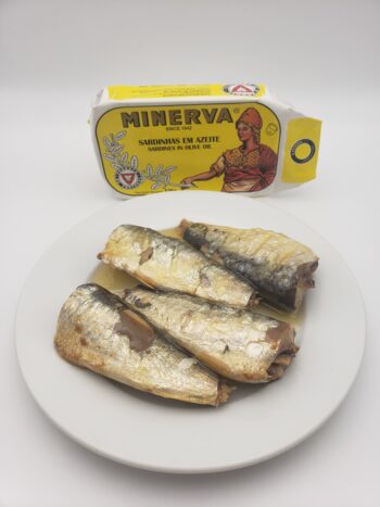 Image of Minerva sardines in olive oil on plate