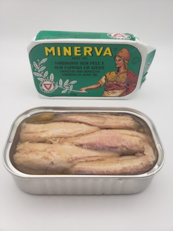 Image of Minerva skinless boneless sardines in olive oil open tin