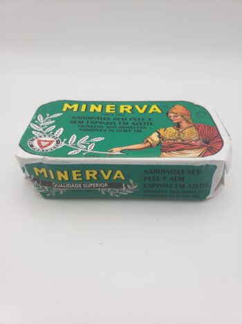 Image of Minerva skinless boneless sardines in olive oil side of tin