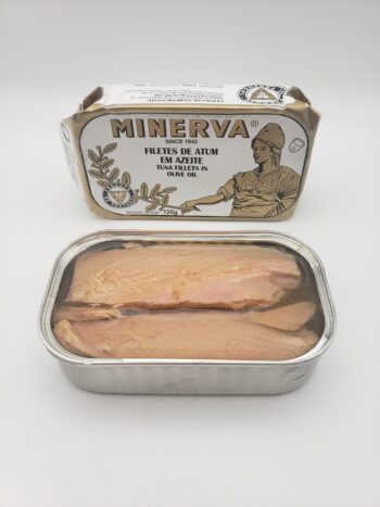 Image of Minerva tuna fillets in olive oil open tin