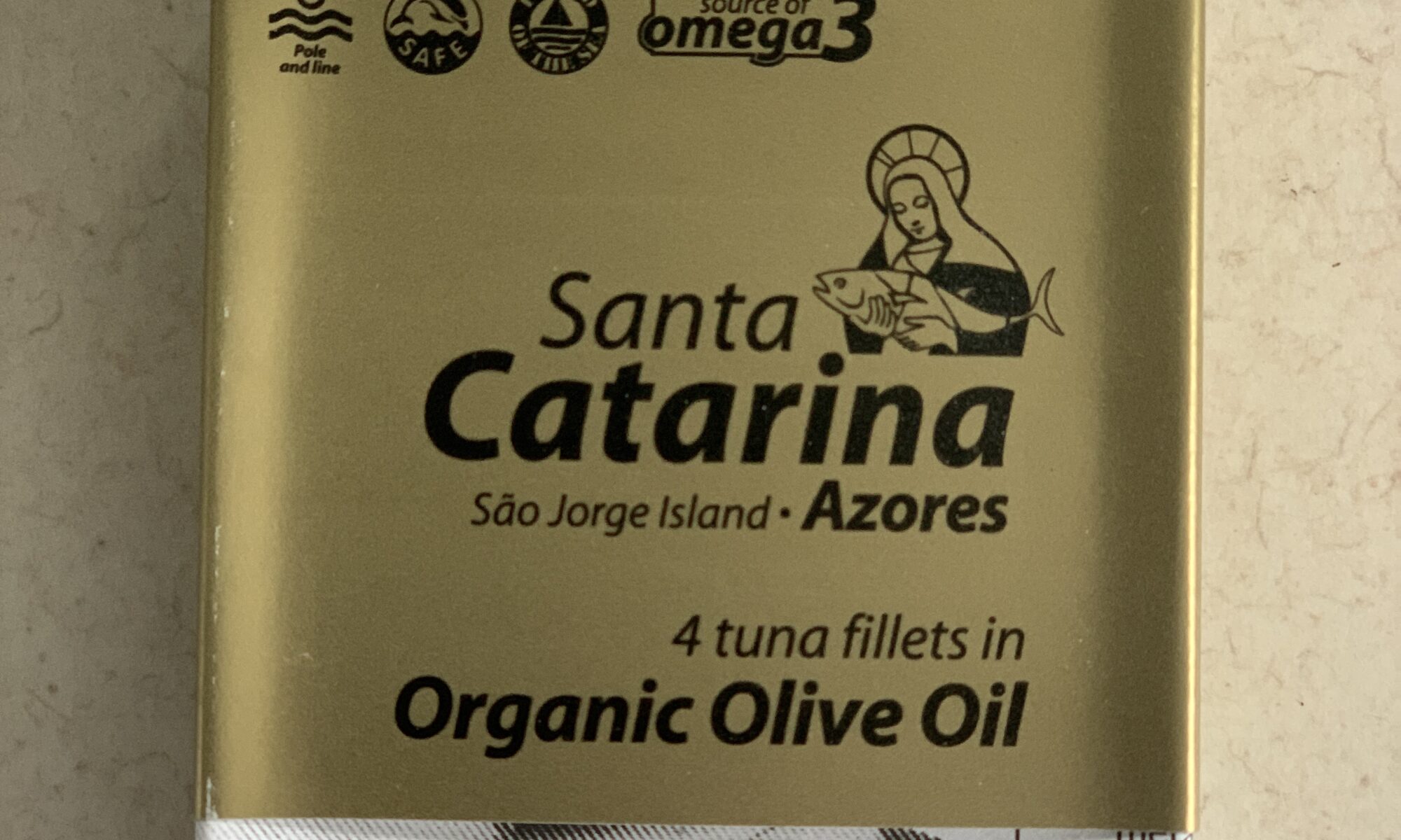 Image of the front of the package of Santa Catarina Wild Caught Skipjack Tuna Filets in Organic Olive Oil