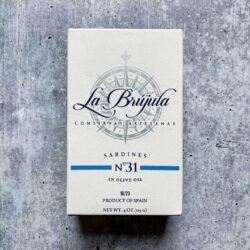 Image of the front of the package of La Brújula Sardines in Olive Oil (16 to 20 count)