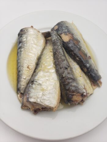 Image of La Brujula sardines 3/4 #34 on plate