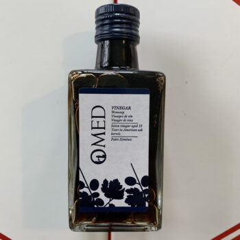 Image of the front of a bottle of O-MED Pedro Ximénez vinegar
