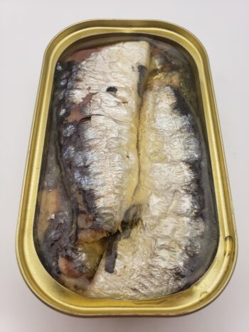Image of Nuri sardines in olive oil open tin