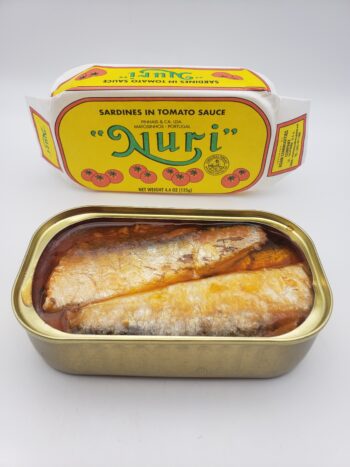 IMage of Nuri sardines in tomato sauce opened tin