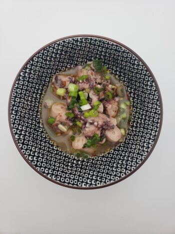 Image of Espinaler octopus in olive oil with miso and scallions
