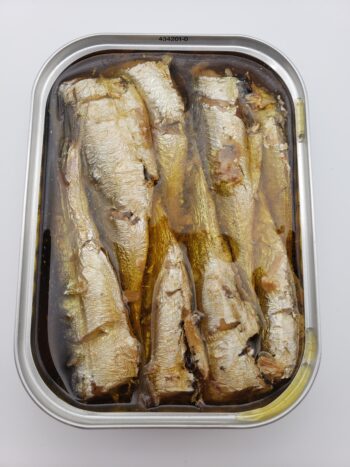 Image of Mouettes d'arvour sardinettes in olive oil open tin
