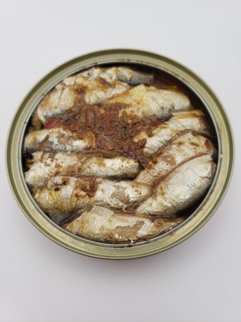 Image of King Oscar royal sardines with red bell pepper open tin