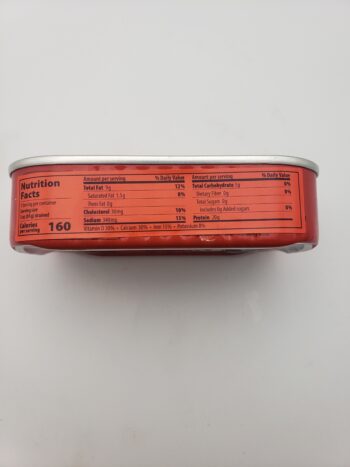 Image of Porthos sardines in spicy olive oil label with nutritional information