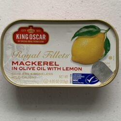 Image of the front of a tin of King Oscar Mackerel Fillets in Olive Oil with Lemon