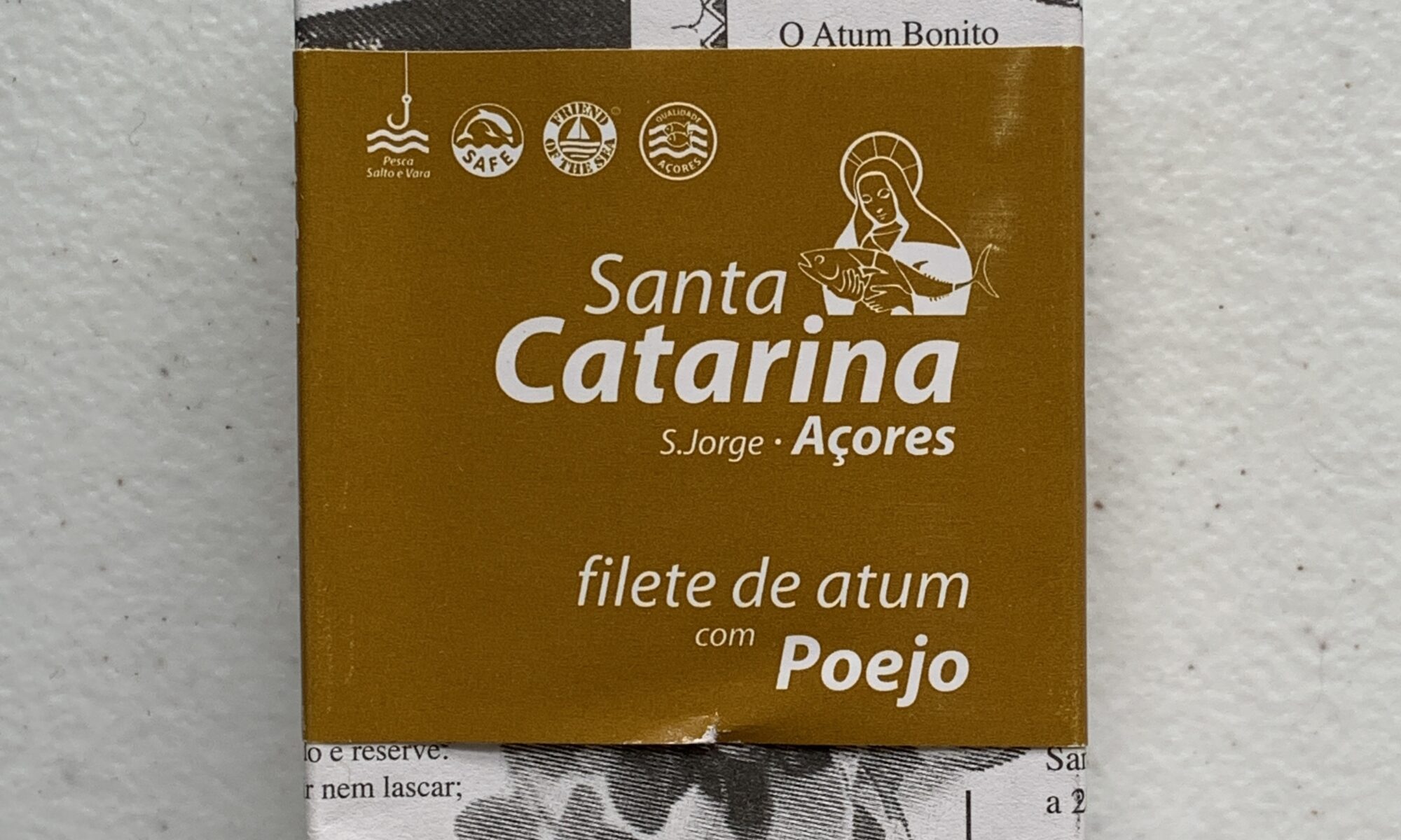 Image of the front of a package of Santa Catarina Tuna Fillets in Olive Oil and Pennyroyal