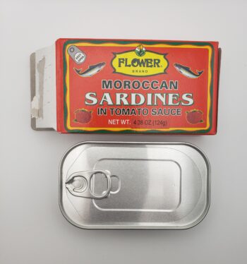 Image of Flower Moroccan Sardines in Tomato Sauce open box with tin
