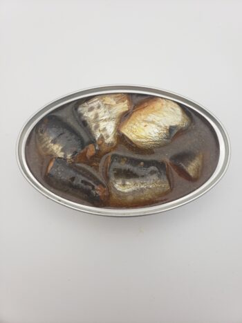 Image of Hagoromo sardines in soy open tin