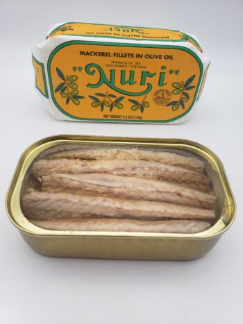 Image of Nuri mackerel in olive oil open tin