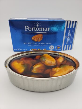 Image of Portomar mussels in escabeche open tin