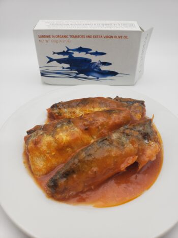 Image of Maria Organic sardines in tomato sauce on plate