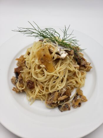 Image of Maria Organic Small Sardines in olive oil in pasta con la sarde