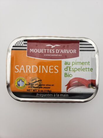 Image of Mouette d'arvor sardines with piment d'espelette