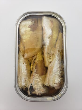 Image of Minerva sardines with olive oil and lemon open tin