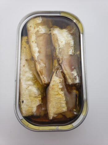 Image of Minerva sardines in olive oil open tin