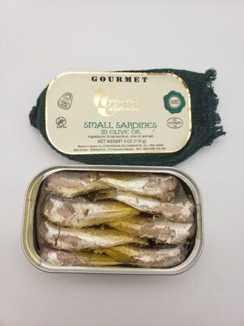 Image of Conservas de Combados small sardines open tin