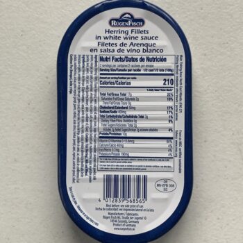 Image of the back of a tin of Rügen Fisch Herring Fillets in White Wine Sauce