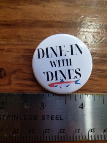 image of dine-in with dines button with ruler for scale