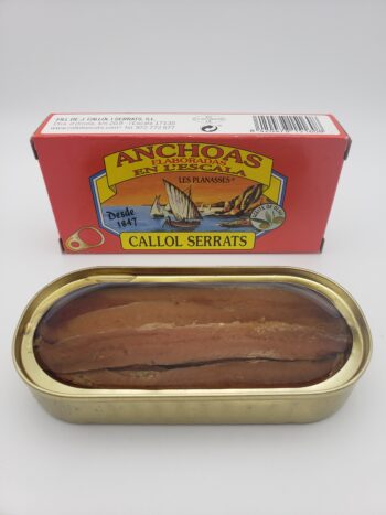 Image of Callol Serrat anchovies open tin
