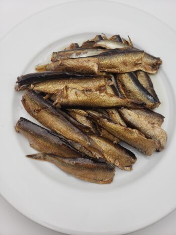 Image of Belveder smoked sprats 160g on plate