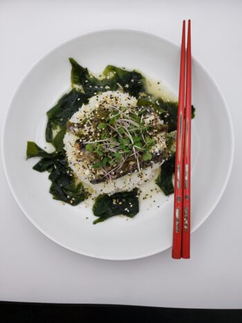 Image of plated ochazuke with chopsticks