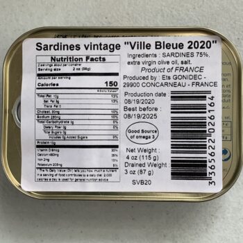 Image of the back of a tin of Les Mouettes d'Arvor Sardines in Extra Virgin Olive Oil, Vintage "Ville Bleue 2020"