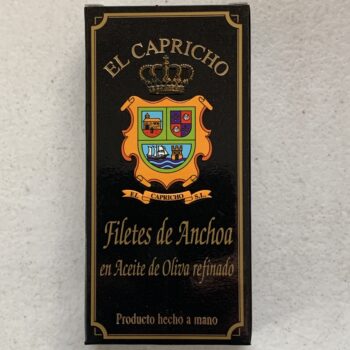 Image of the front of a tin of El Capricho Anchovy Fillets in Olive Oil