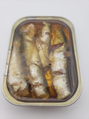 Image of Pollastrini vintage 2020 spicy sardines open tin