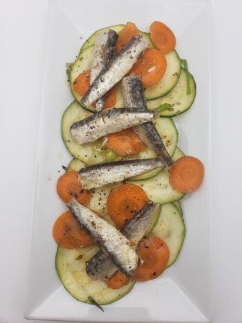 Image of Ramon Pena special anniversaru sardines 30/35 on zucchini and carrot salad