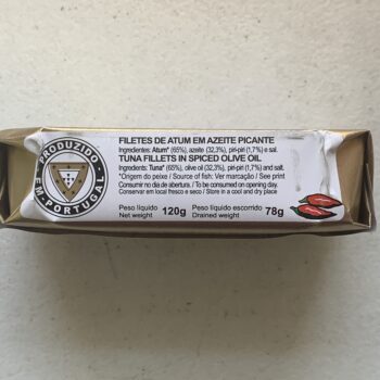 Image of the side panel of a package of Minerva Skipjack Tuna Fillets in Spiced Olive Oil
