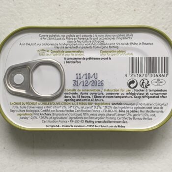 Image of the back of a tin of Ferrigno La Bonne Mer Fisherman's Anchovies