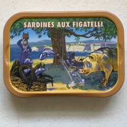Image of the front of a tin of Ferrigno La Bonne Mer Sardines aux Figatelli (Liver and Pork Sausage)