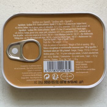 Image of the back of a tin of Ferrigno La Bonne Mer Sardines aux Figatelli (Liver and Pork Sausage)