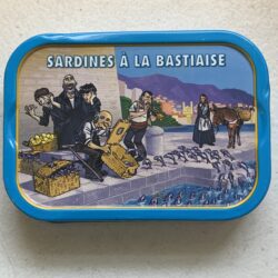 Image of the front of a tin of Ferrigno La Bonne Mer Sardines à la Bastiaise (w/ Lemon, Garlic and Parsley)