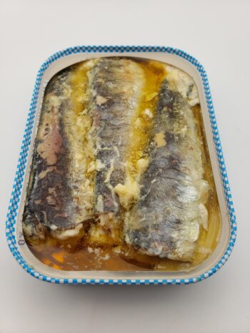 Image of Ferrigno sardines a la beurre open tin