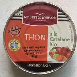 Image of the front of a tin of Mouettes d'Arvor Thon à la Calalane Bio (Skipjack Tuna in Organic Catalan Sauce)