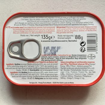 Image of the back of a tin of Ferrigno La Bonne Mer Sardines with Organic Tomatoes and Basil