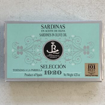 Image of the front of a package of Real Conservera Selección 1920 Sardines in Olive Oil